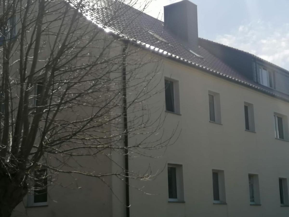 Gaestehaus An Der Warnow Apartamento Schwaan Exterior foto